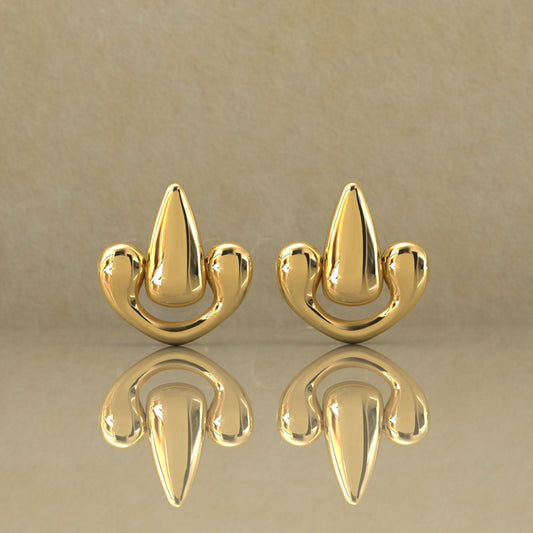 Pear Heart Earrings Description: