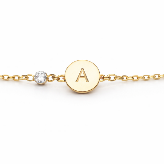 Minimal initial bracelet