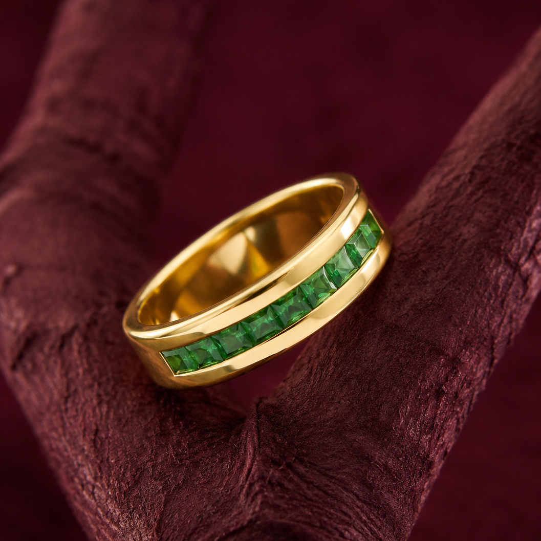 Emerald channel ring
