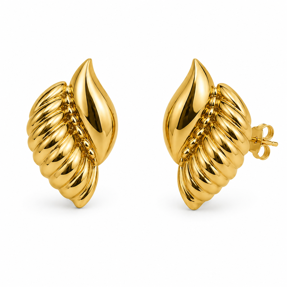 The Golden Shell Stud Earrings