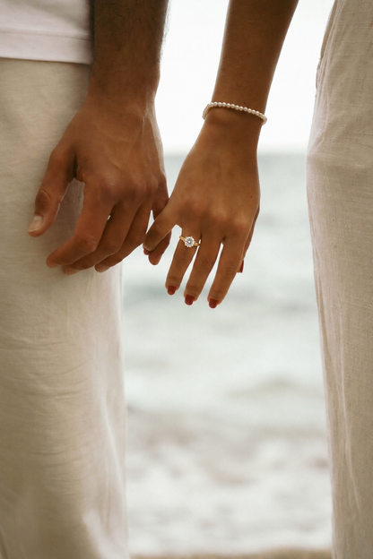 Vintage classic solitaire ring